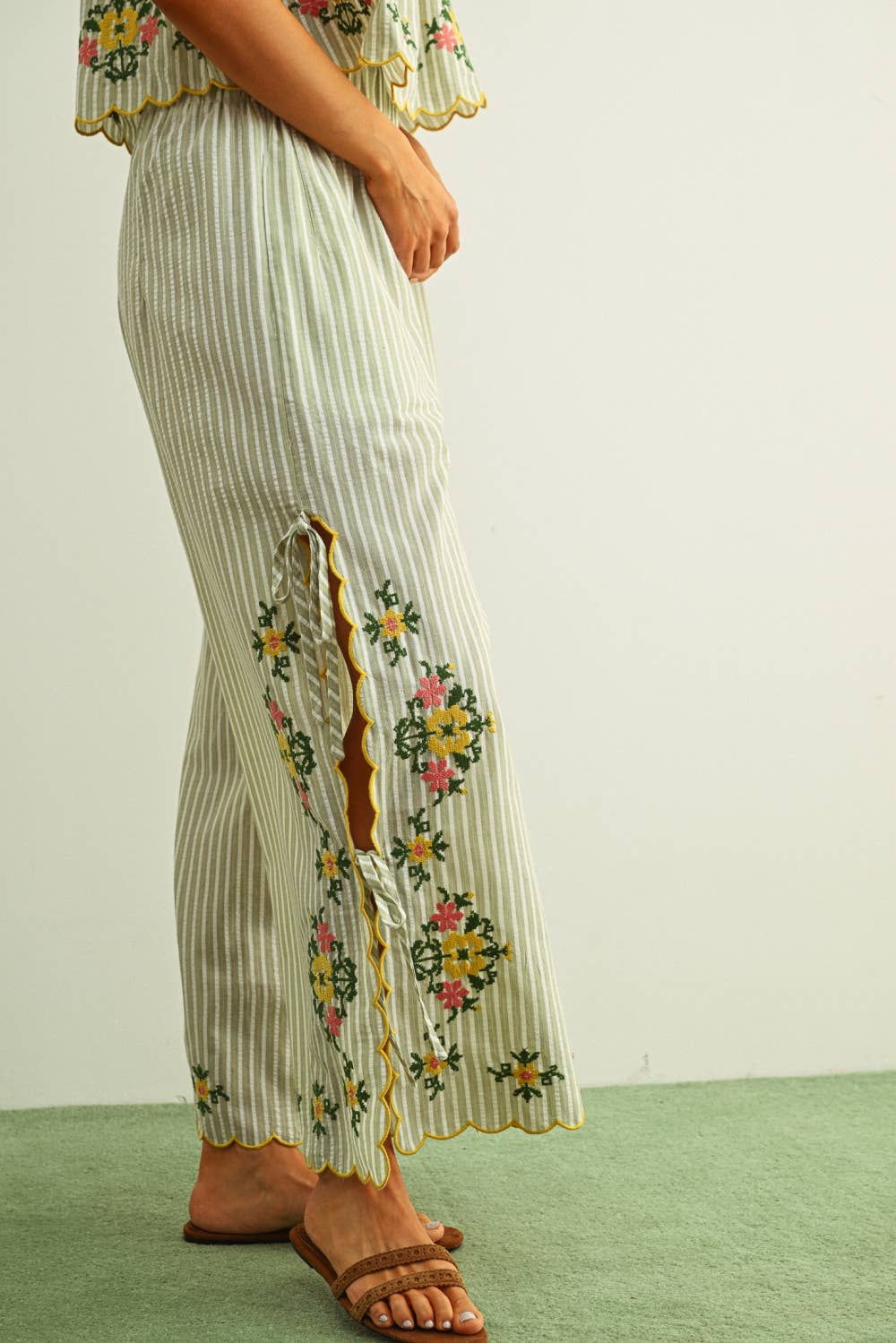 FLORAL EMBROIDERY WITH STRIPED PANTS