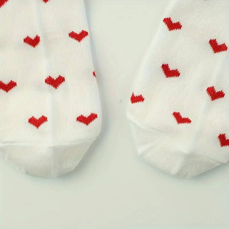 Love Pattern White Preppy Socks: White