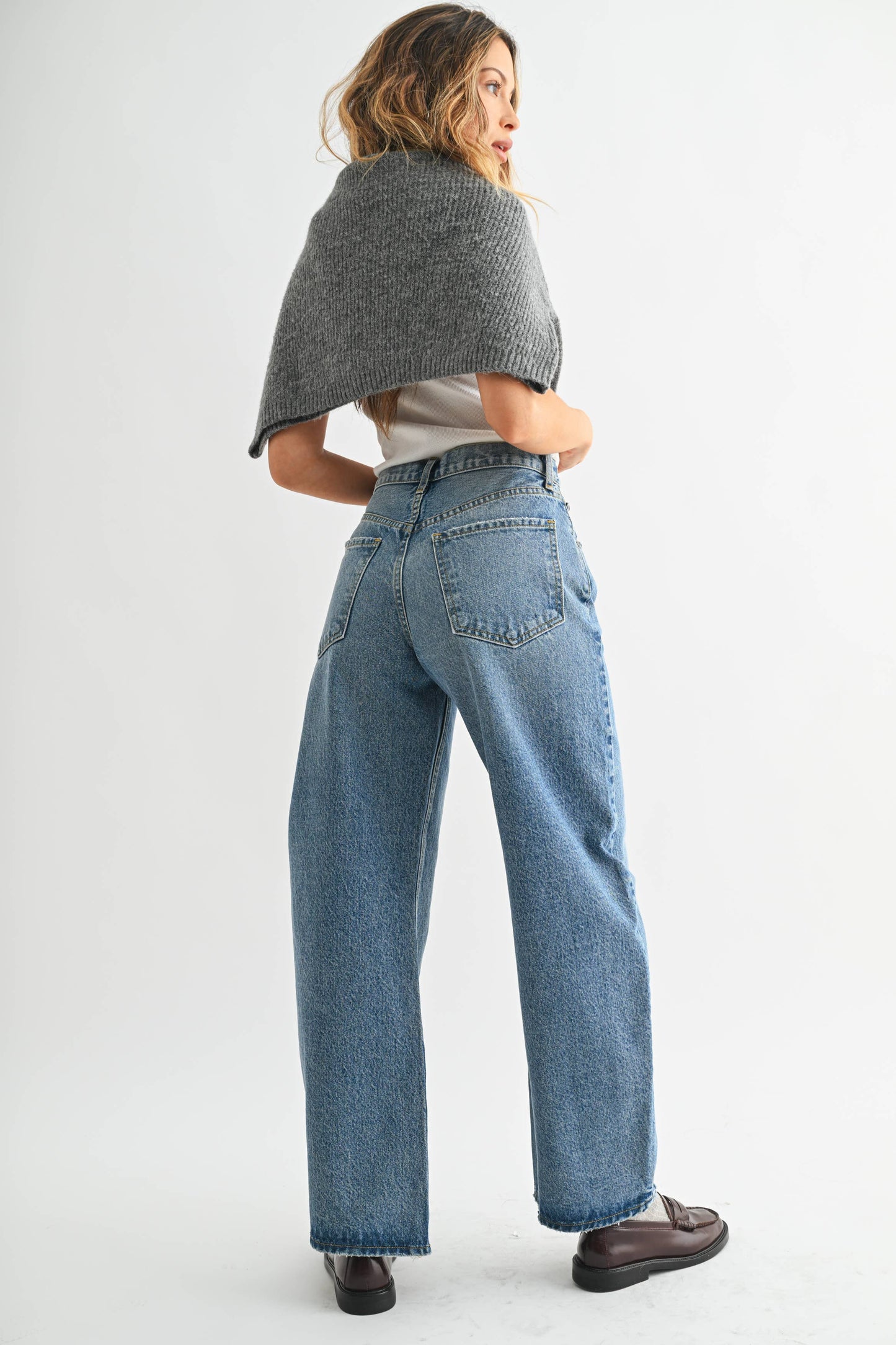 High Rise Clean Barrel Jean - MEDIUM DENIM
