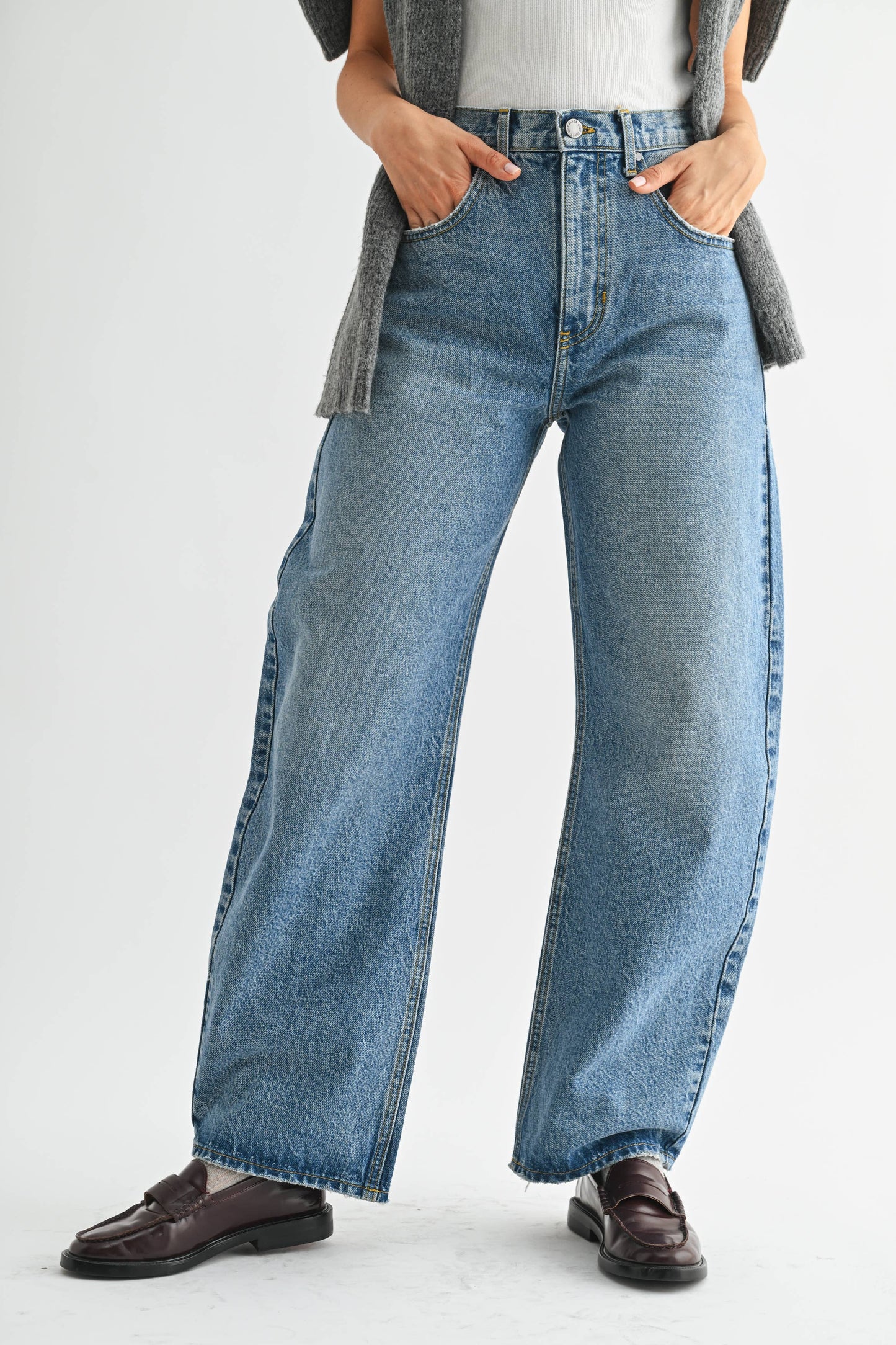 High Rise Clean Barrel Jean - MEDIUM DENIM