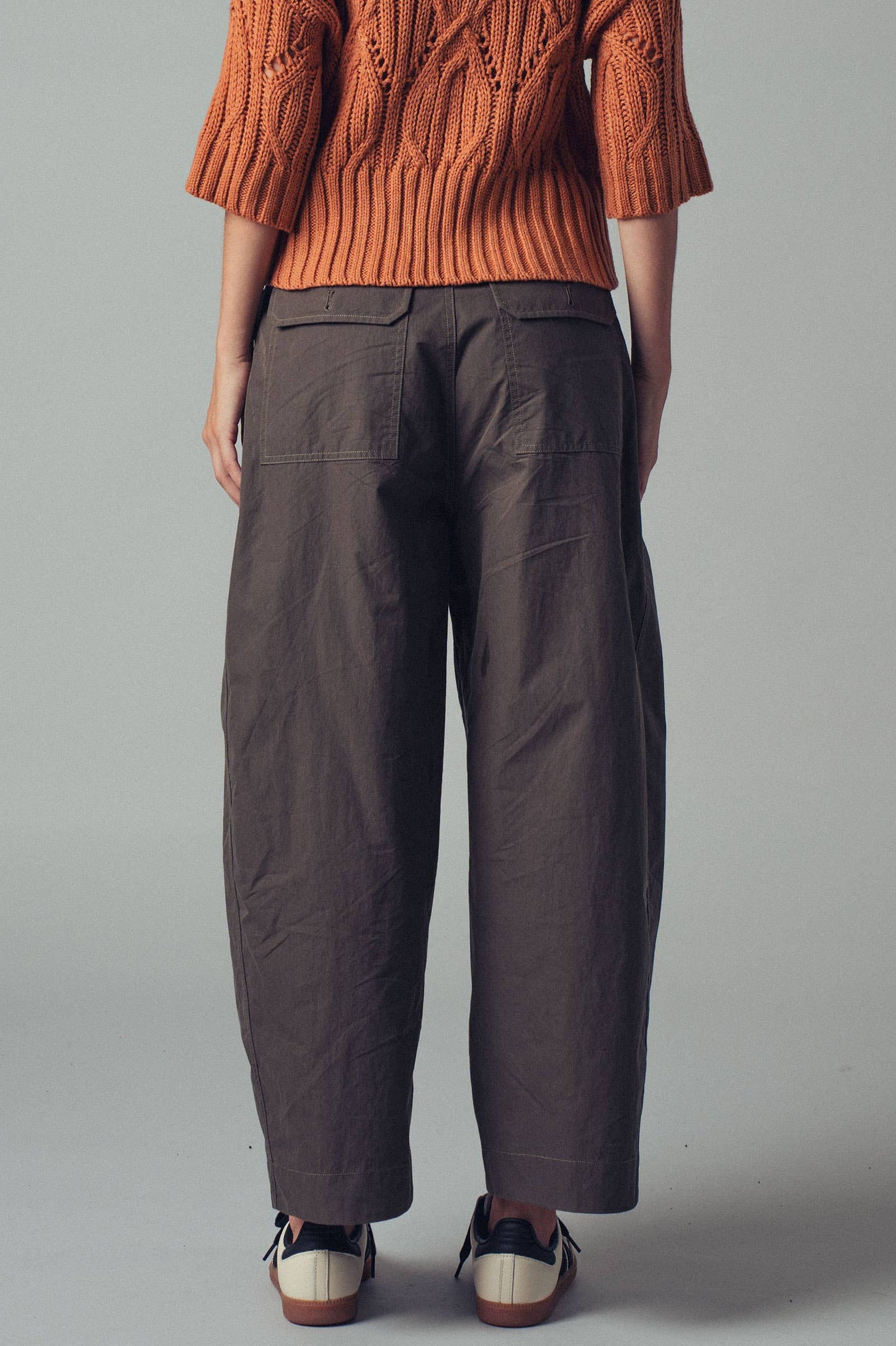 Relaxed Wide-Leg Cargo Pants: OLIVE