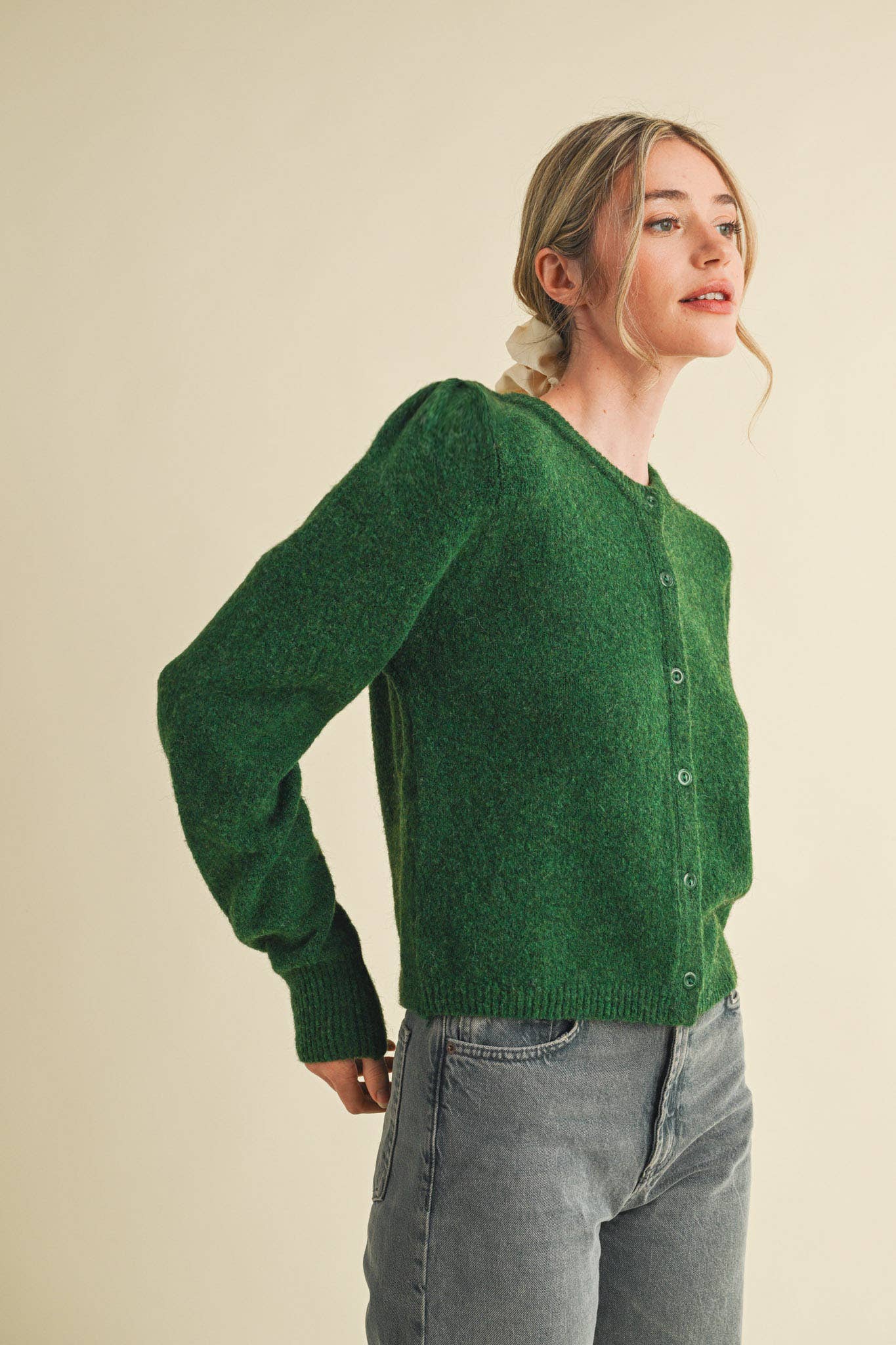 HEAVY PUFF SLEEVE SWEATER CARDIGAN: CHARCOAL