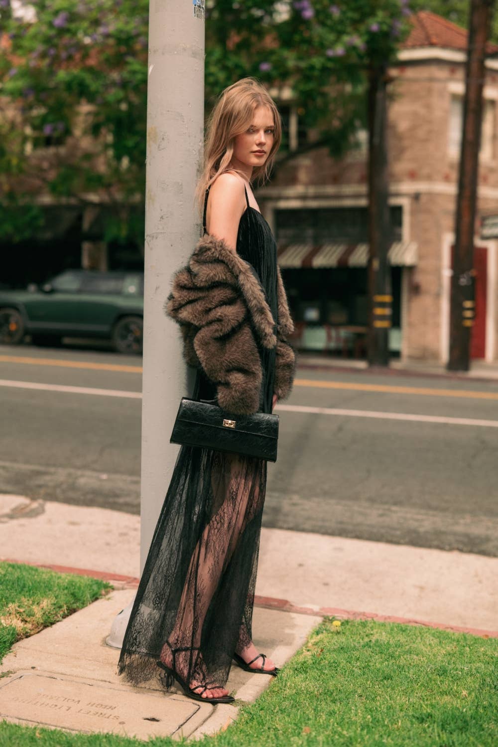 TEXTURED VELVET AND LACE COMBO MAXI DRESS: BLACK