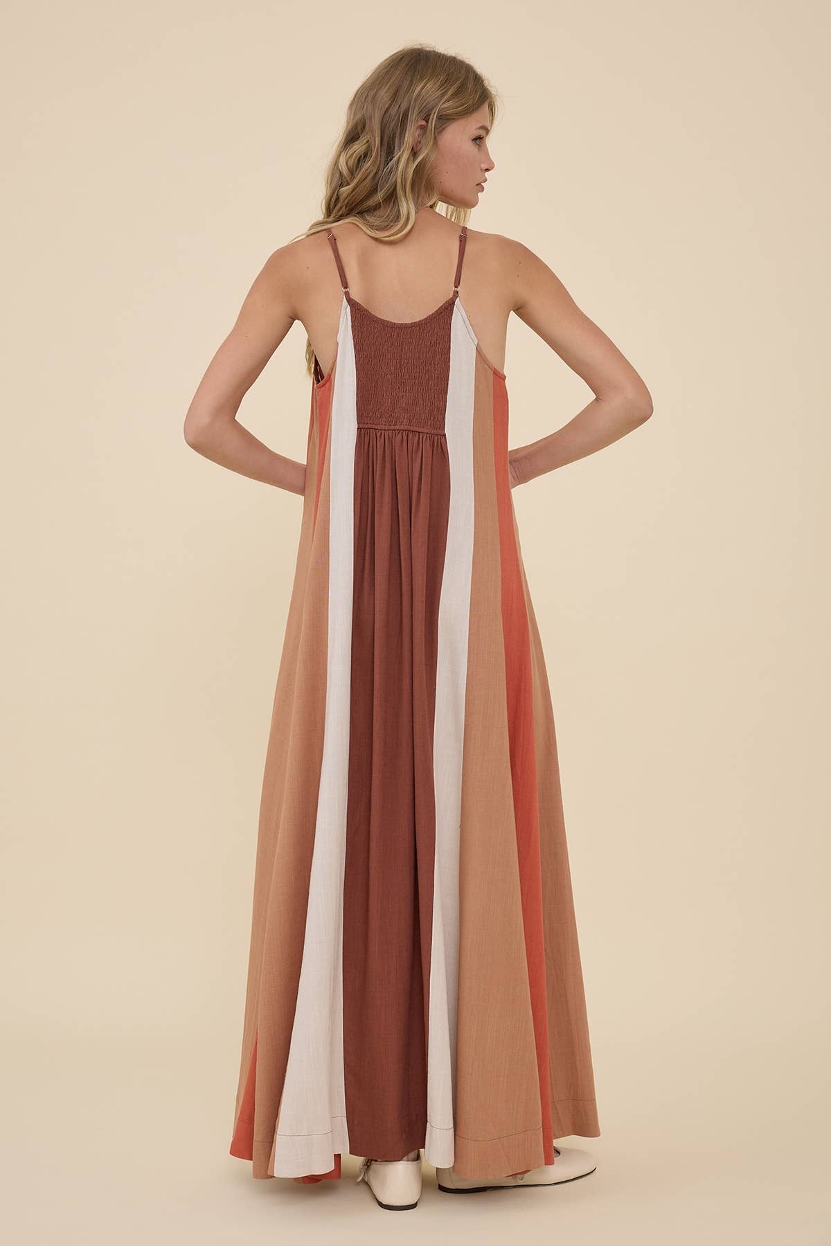 Colorblock Flowy Maxi Slip Dress: NATURAL MIX