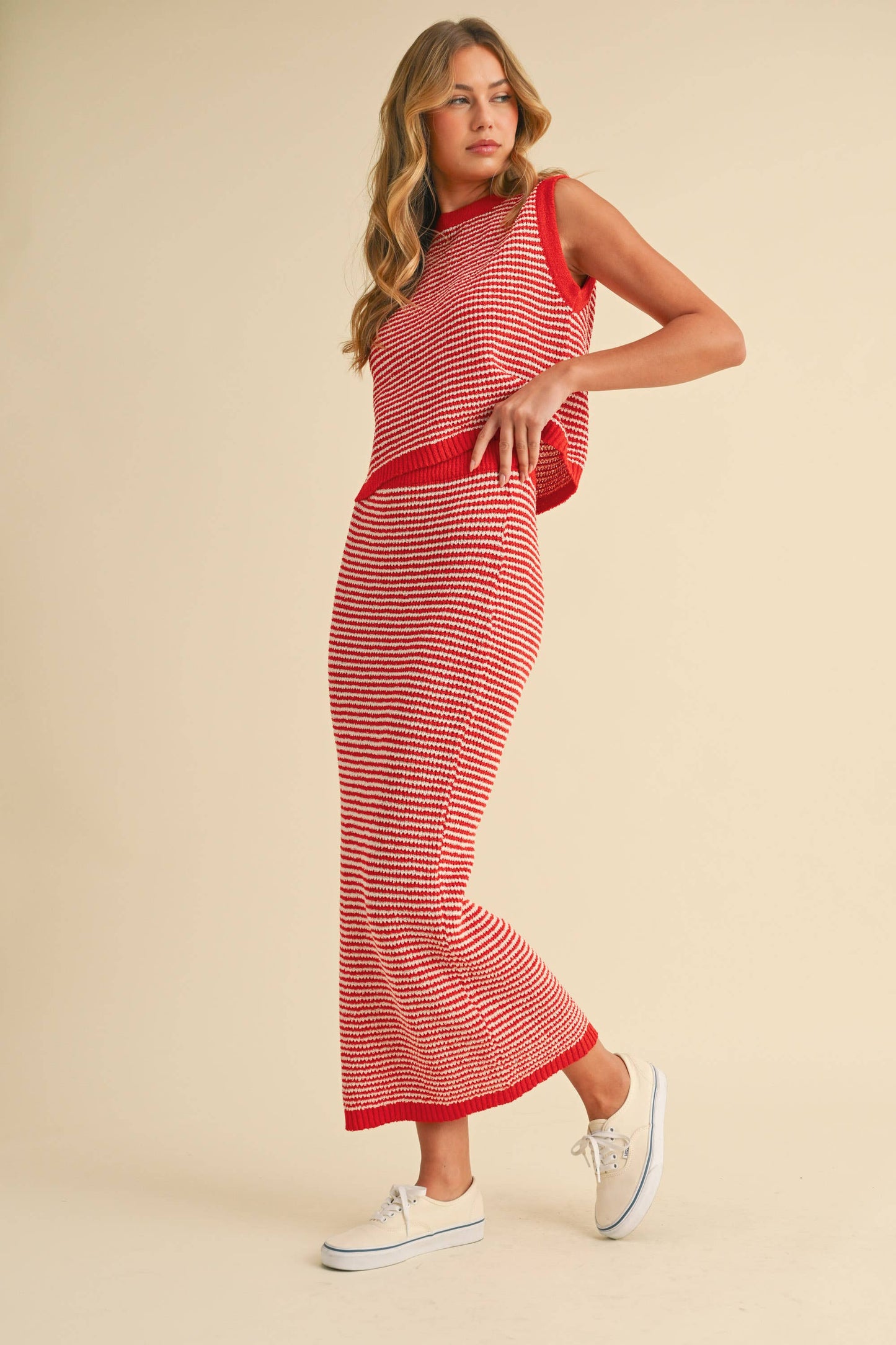 SWEATER SLEEVELESS TOP AND MAXI PENCIL SKIRT SET: TOMATO