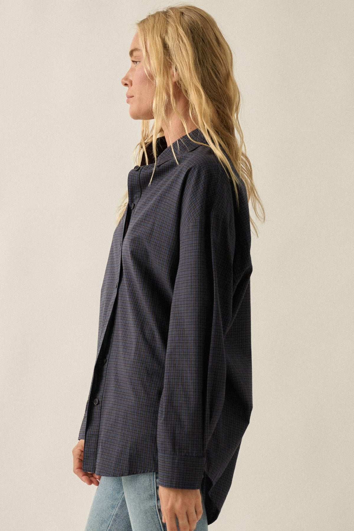 Plaid Button-Front Collared Long-Sleeve Oversize Shirt: Retro Blue