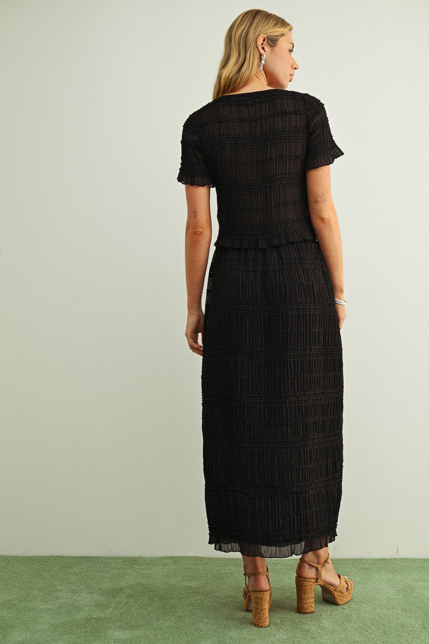 CHIFFON PANEL DETAIL SKIRT: BLACK