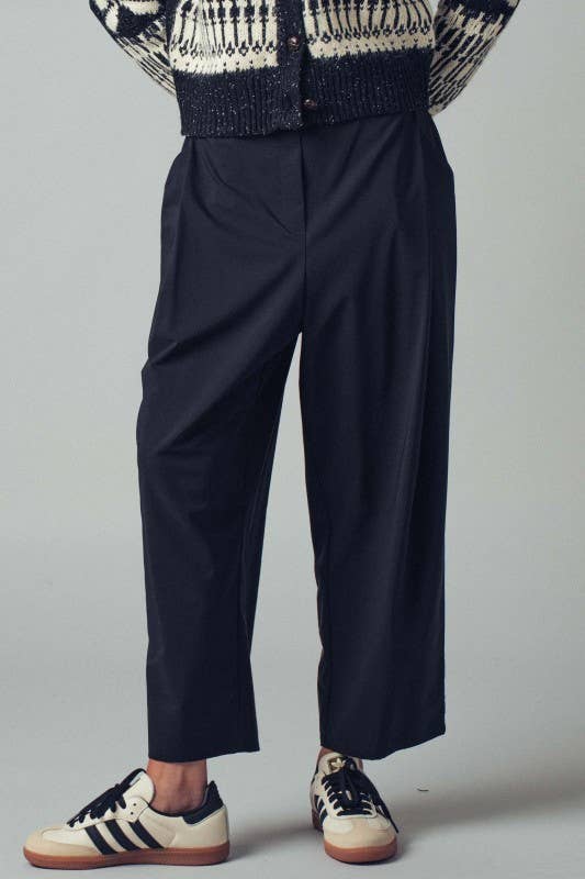 Wide-Leg Cropped Utility Pants: BLACK