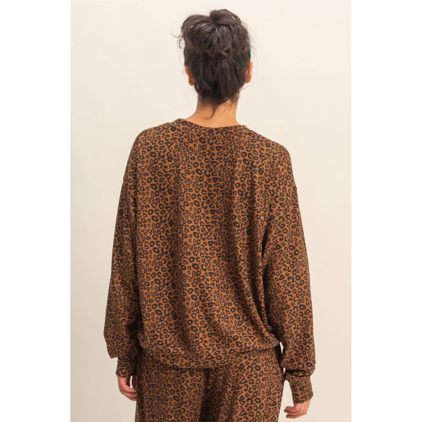 Soft Fabric Leopard Lounge Sweatshirt: BROWN