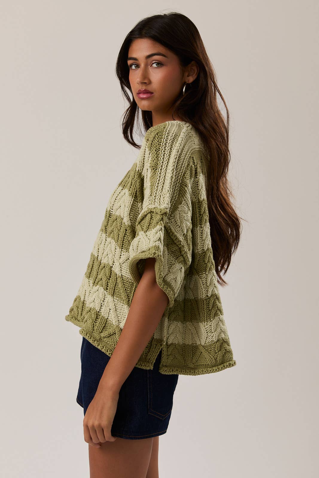 SHORT SLEEVE KNIT SWEATER TOP: GREEN