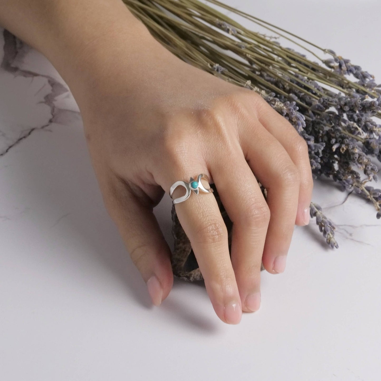 Sterling Silver Nestled Stone Ring - Turquoise