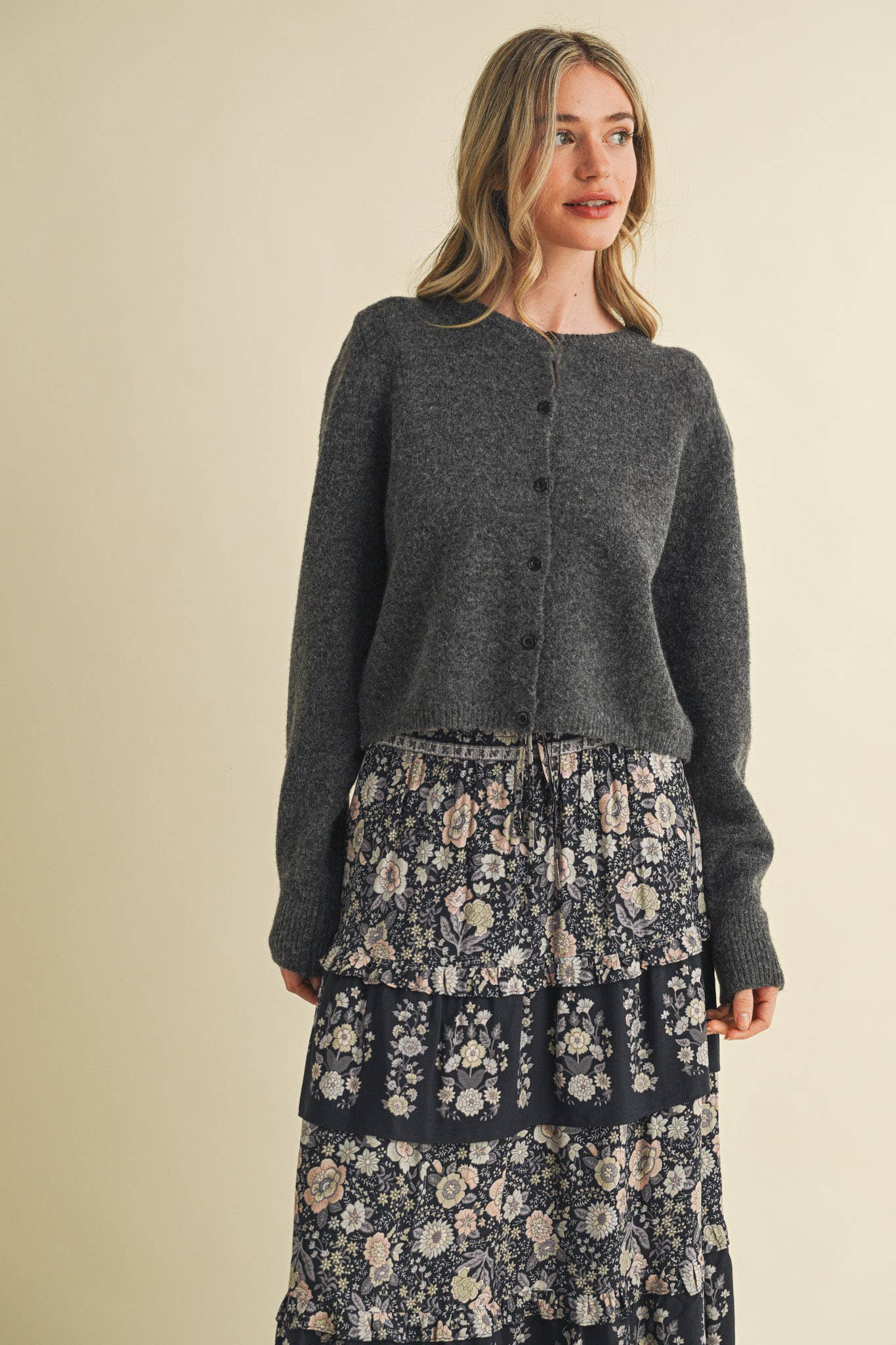 HEAVY PUFF SLEEVE SWEATER CARDIGAN: CHARCOAL