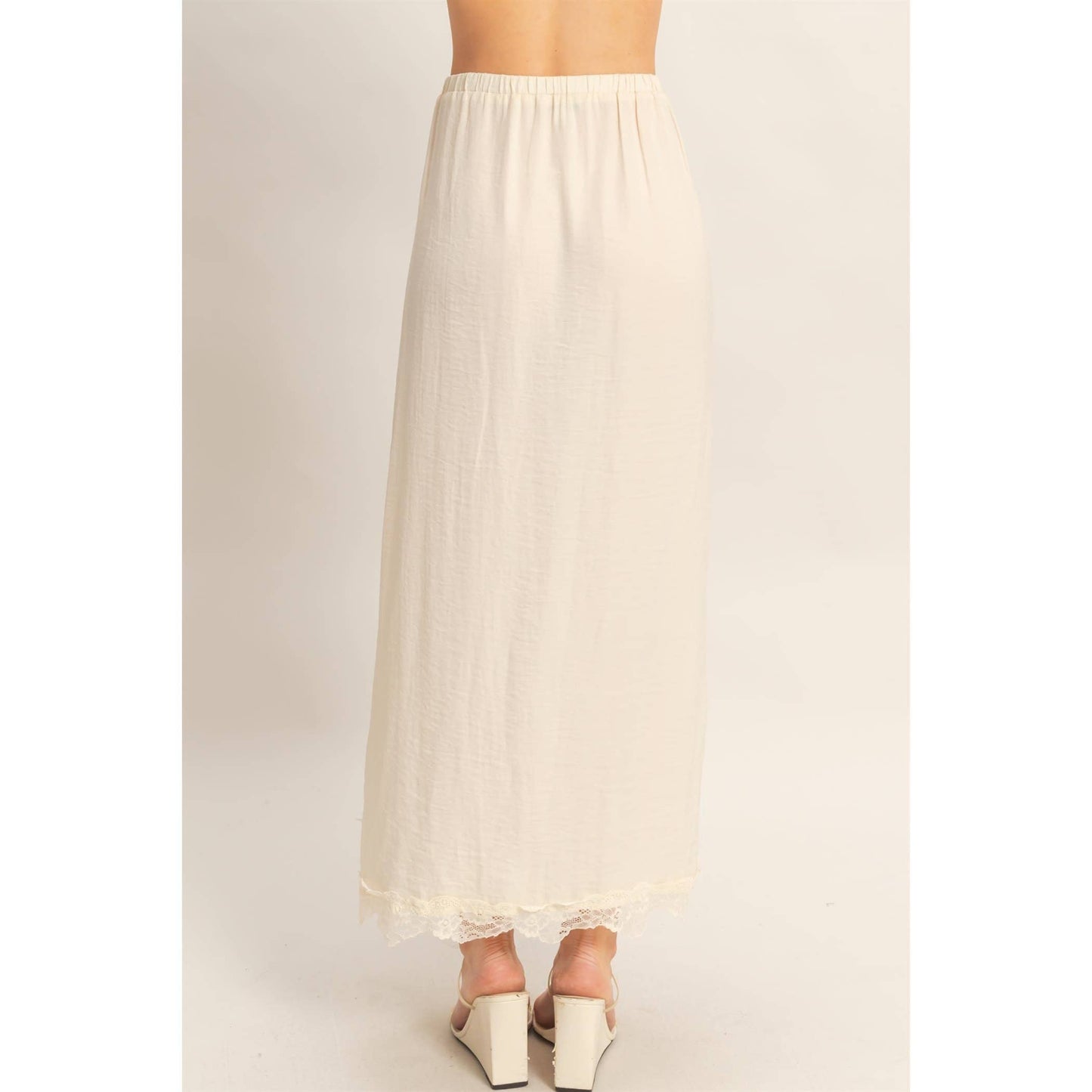 Skirt With Front Slit And Lace Hem: IVORY