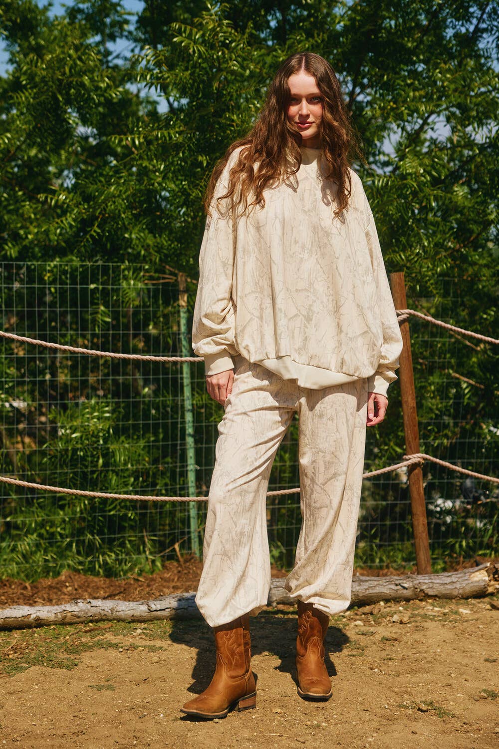 Loose Fit Banded Jogger Pants: TAUPE