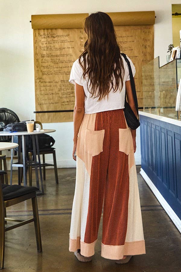 Block Detail Rib Textured Wide Legs Pants: Rust