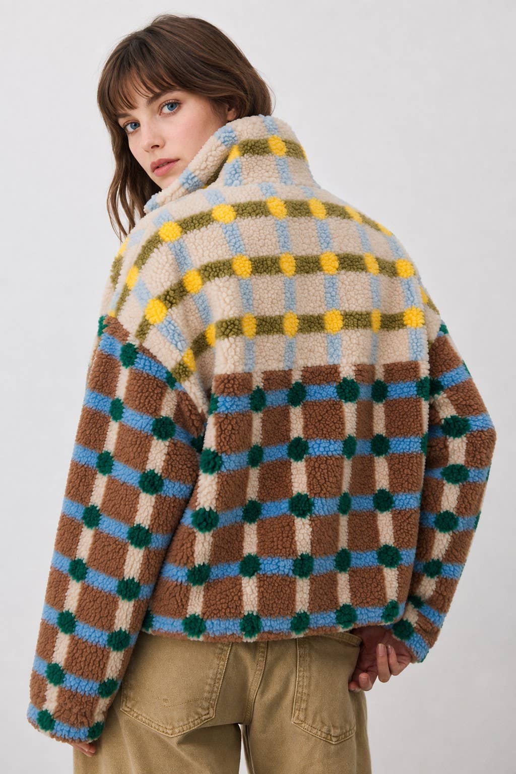 MIXED PLAID COLOR BLOCK SHERPA ZIP-UP JACKET: BROWN/CREAM