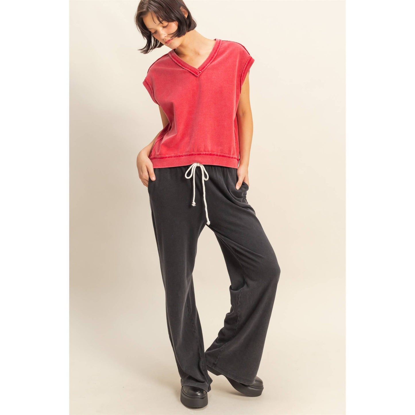Mineral Washed Drawstring Waist Relaxed Pants: BLACK
