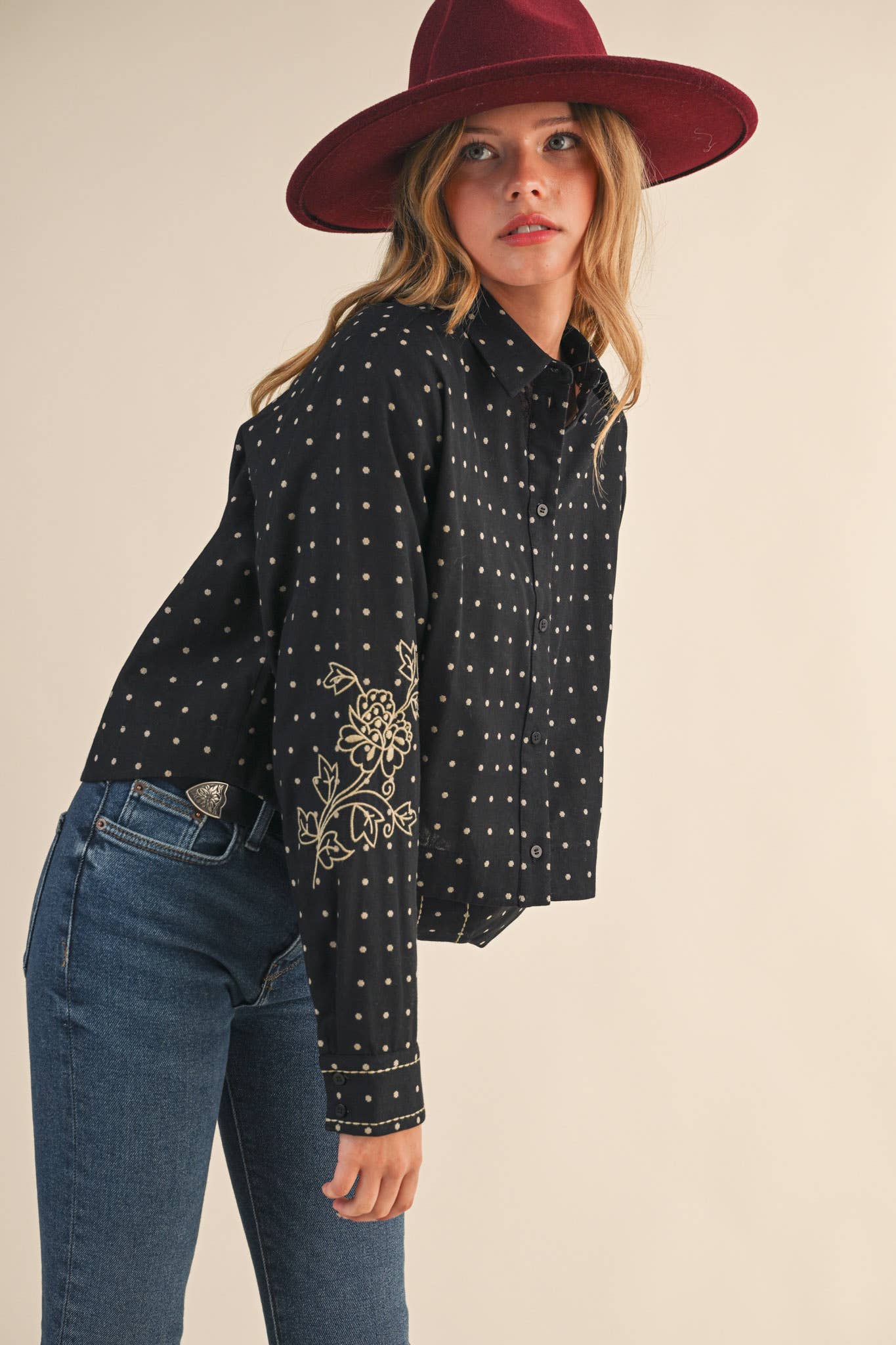 POLKA DOT FLORAL EMBROIDERY BUTTON UP: Black