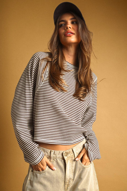 STRIPED WAFFLE FABRIC LONG SLEEVE TOP: BROWN