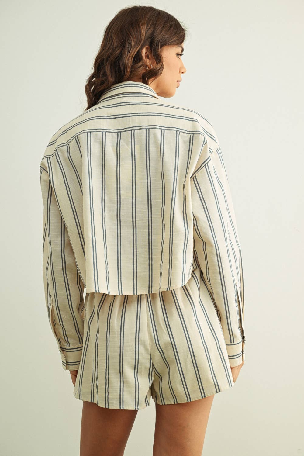 STRIPED BUTTON FRONT SHIRT
