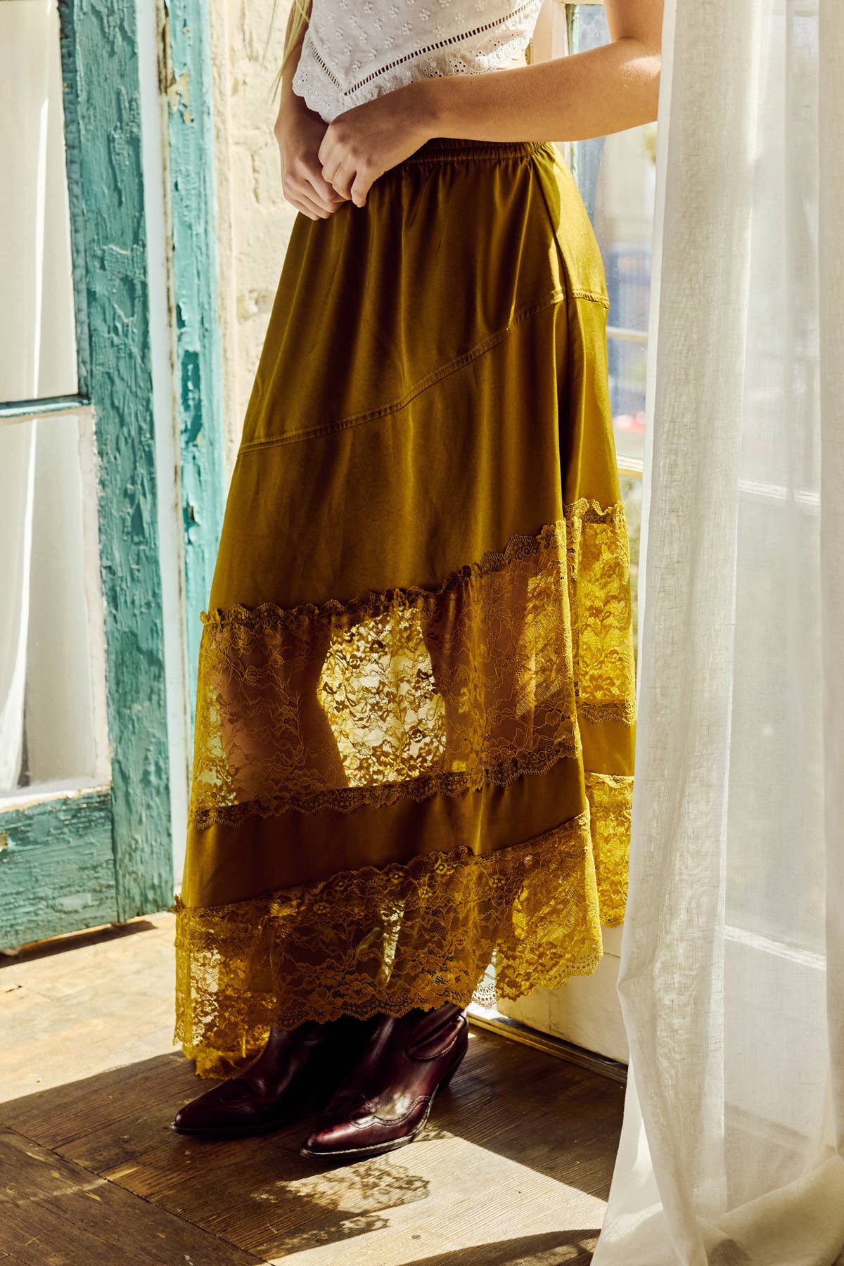 Lace Trim Asymmetrical Hem Satin Midi Skirt: Mustard Olive