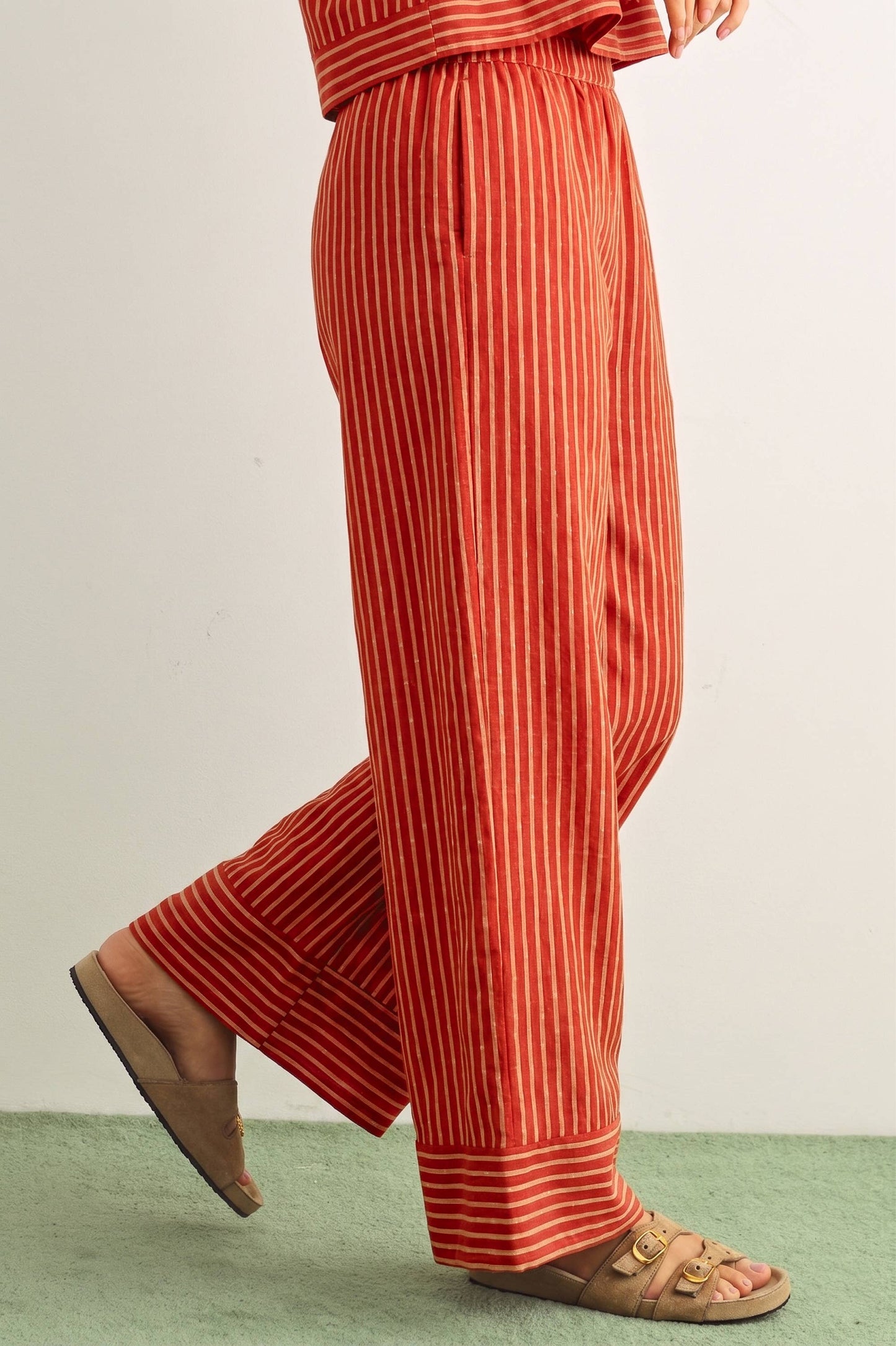 STRIPED PRINT STRAIGHT WIDE LEG PANTS: TOMATO