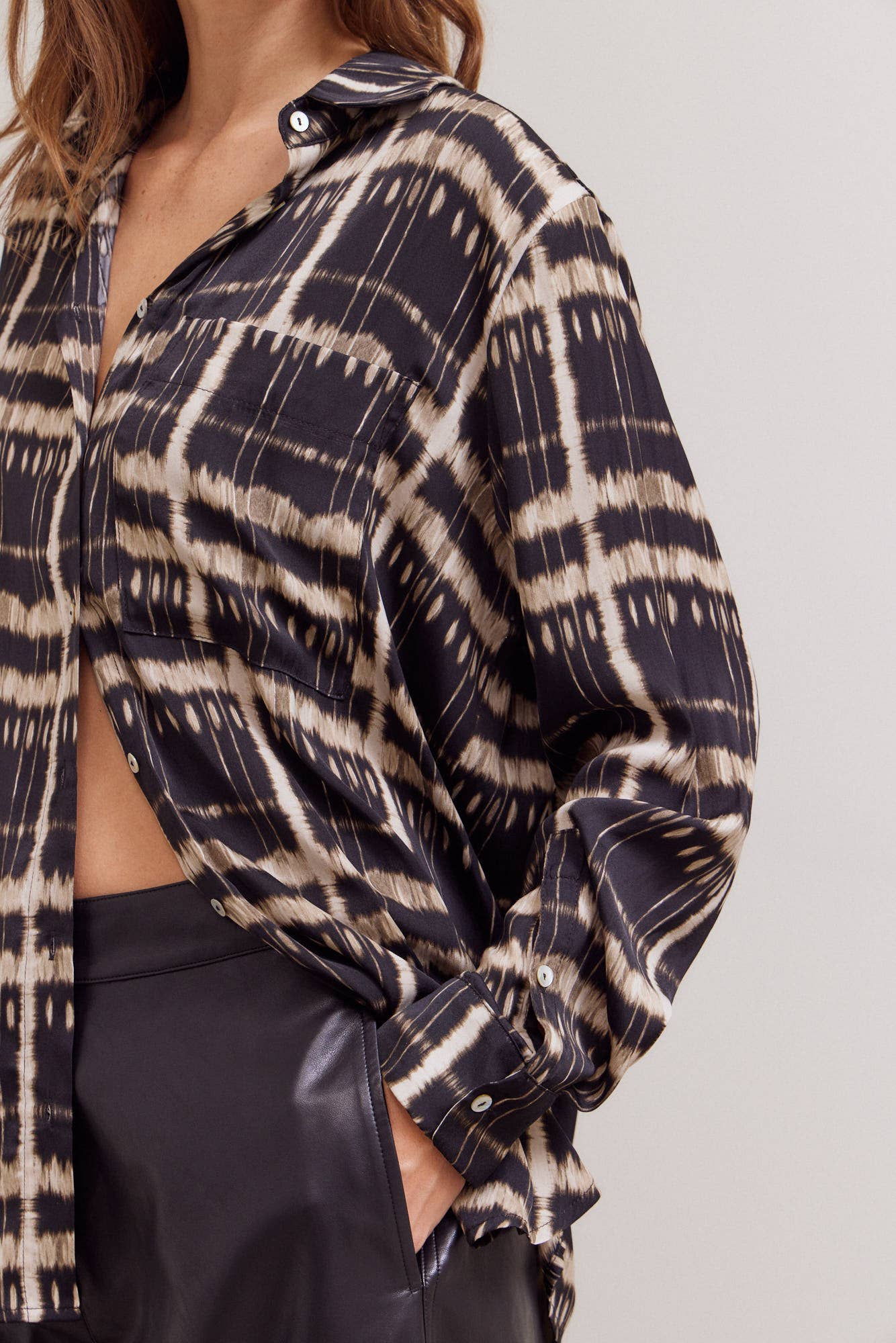 PRINTED SATIN SHIRT: Mulit