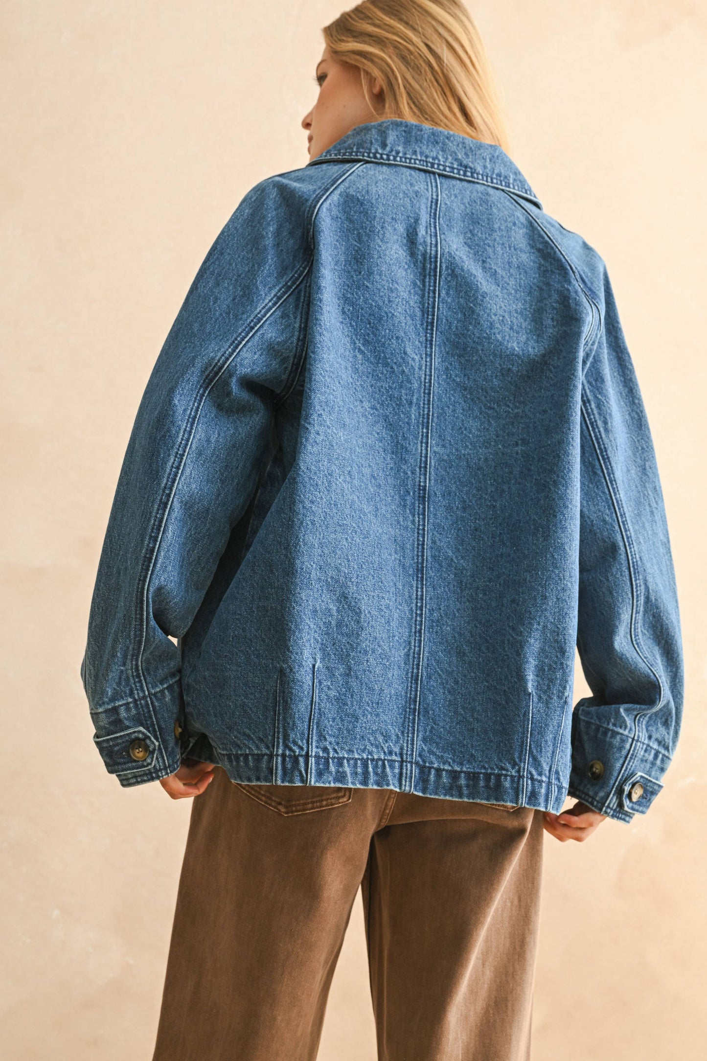 DENIM BARN JACKET: DENIM