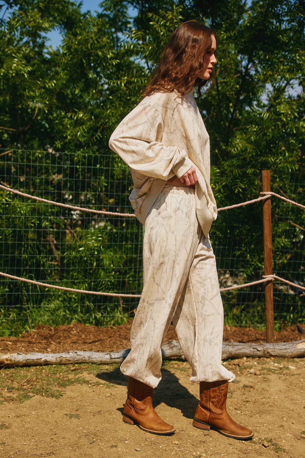 Loose Fit Banded Jogger Pants: TAUPE