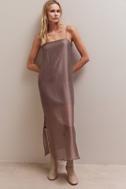 SPAGHETTI STRAP  MAXI DRESS: QUAIL