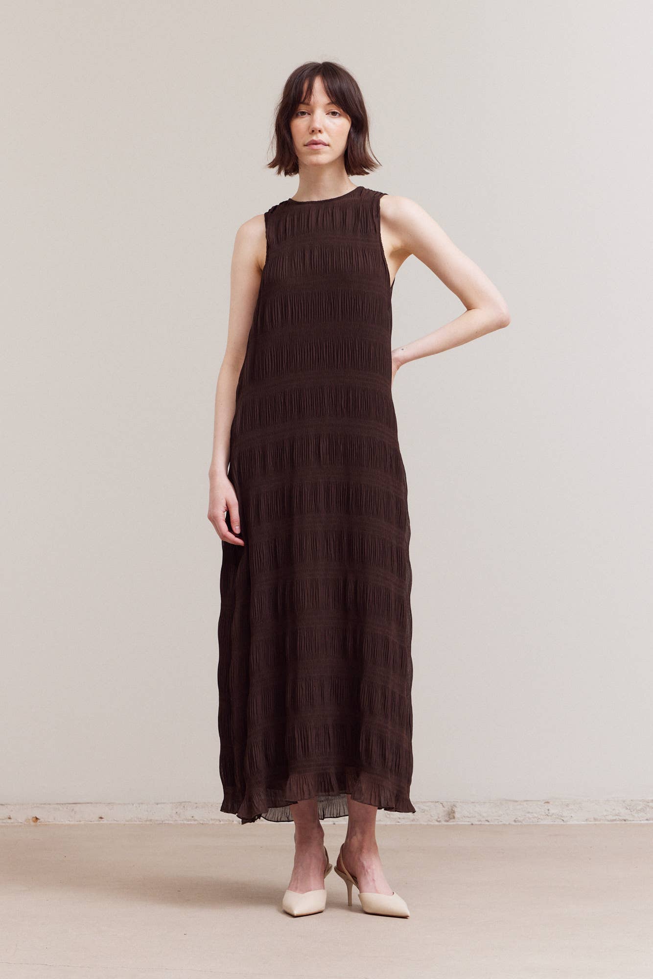 PRE ORDER- ships 11/15 PLEATED CHIFFON DRESS: CHOCOLATE