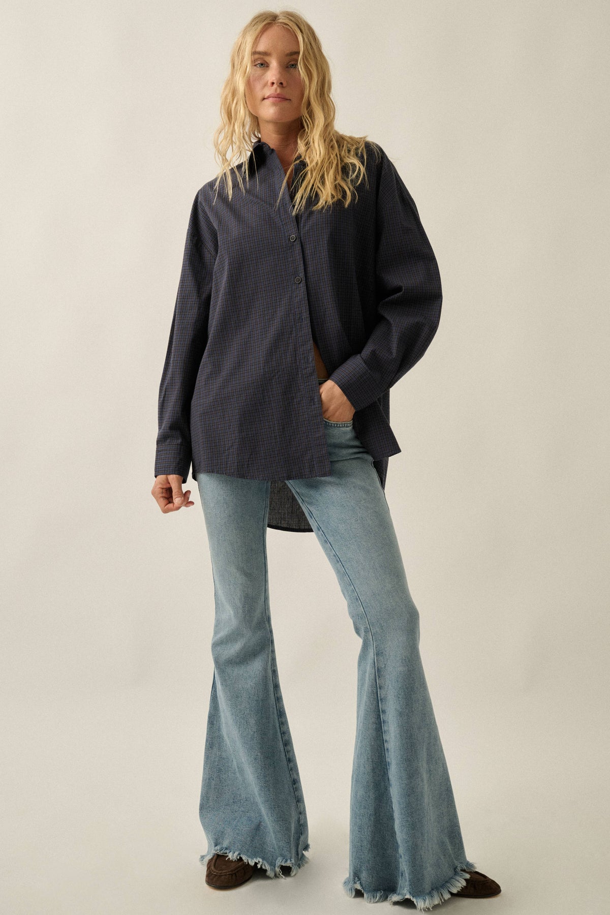 Plaid Button-Front Collared Long-Sleeve Oversize Shirt: Retro Blue