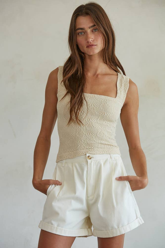 Cotton Pleated Front Relax Fit Wide Leg Shorts: Cream