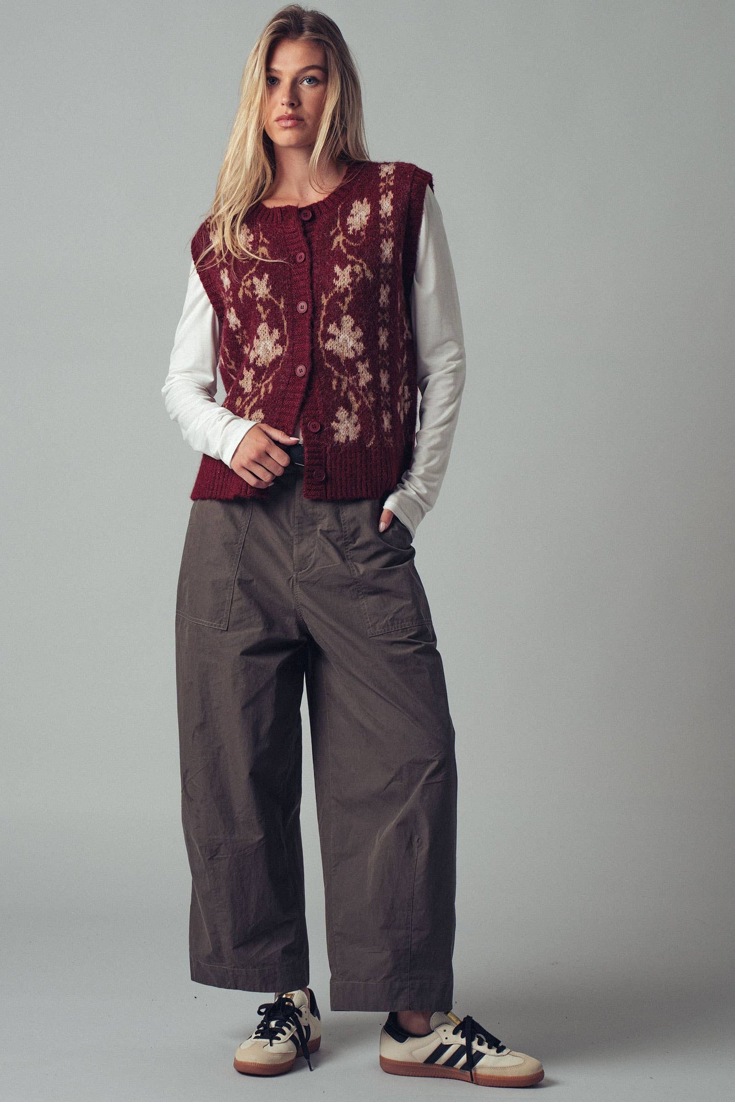 Relaxed Wide-Leg Cargo Pants: OLIVE