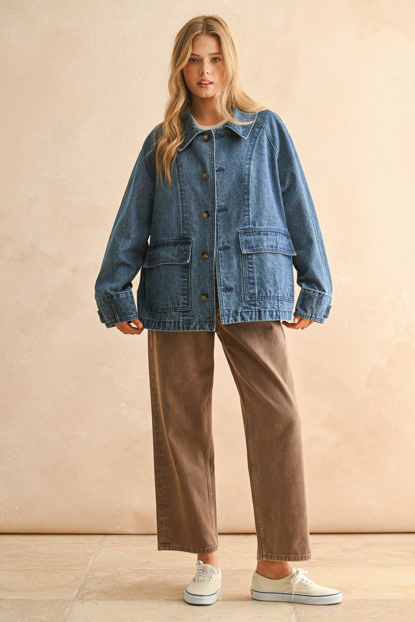 DENIM BARN JACKET: DENIM