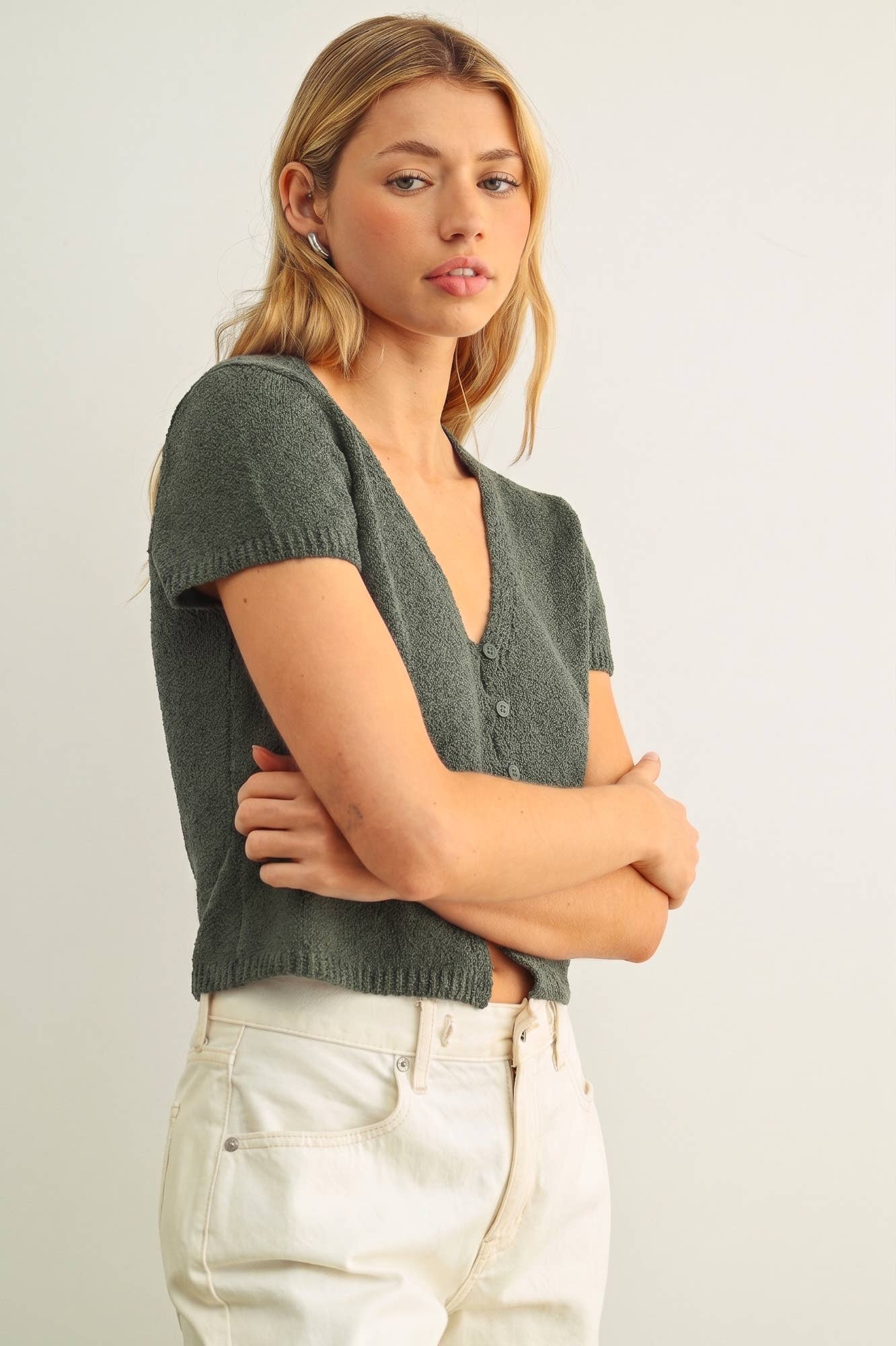 CAP SLEEVE BUTTON FRONT TOP: CACTUS