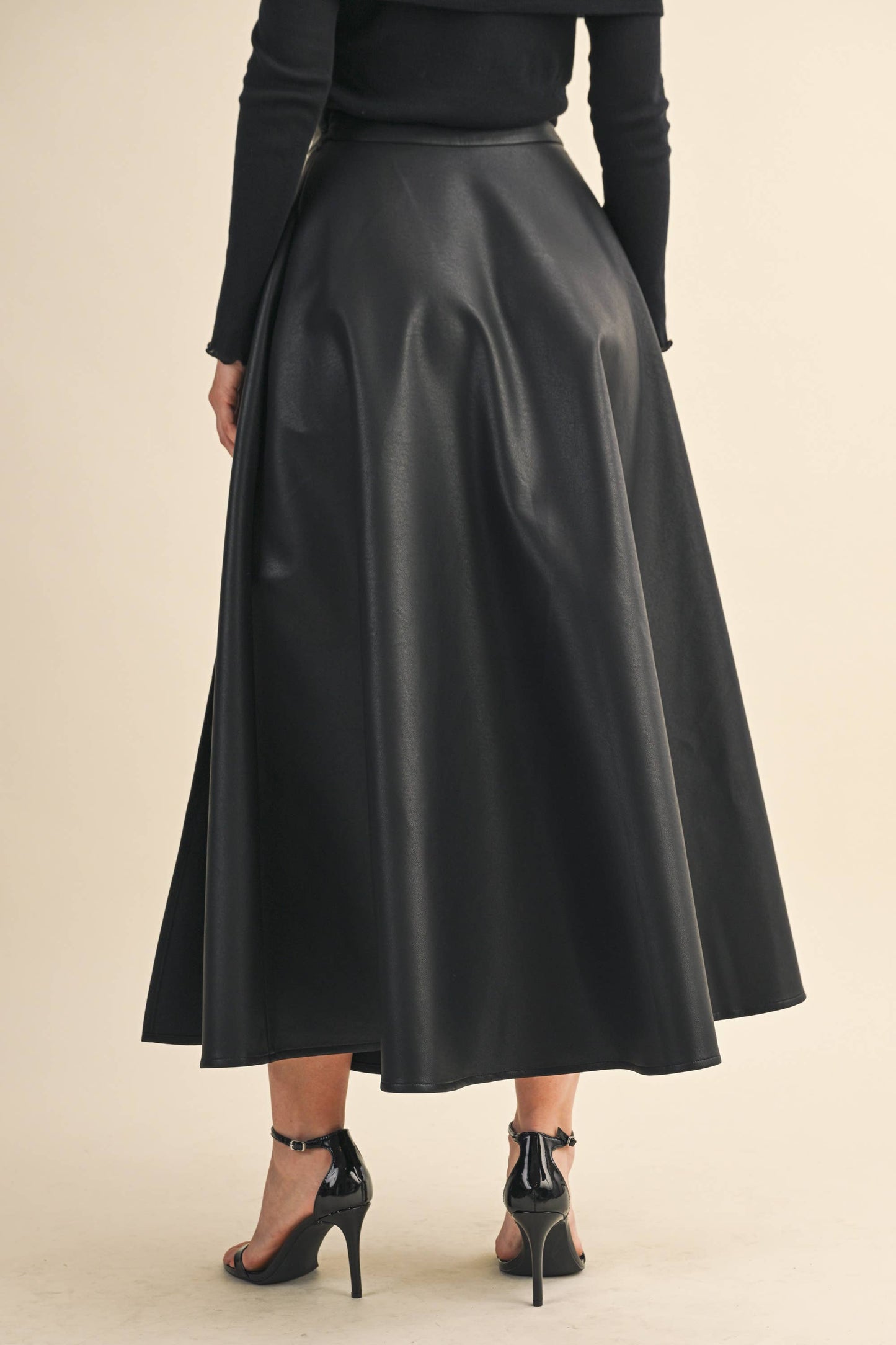 LEATHER A-LINE MAXI SKIRT WITH HIGH SLIT: Black