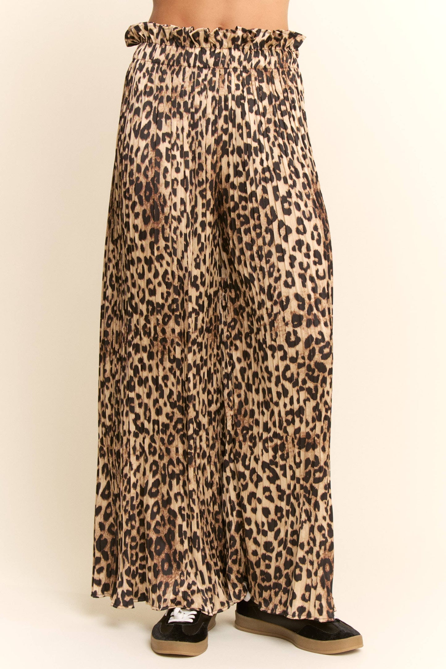 LONG-SLEEVEM BLOUSE WIDE LEG PLEATED PANTS: Leopard