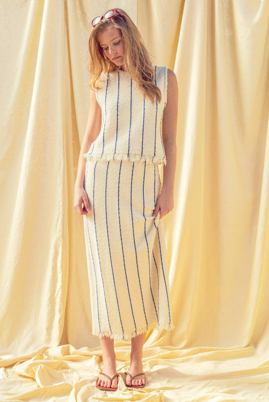 KNITTED SET WITH TESSEL HEM: NAVY STRIPE