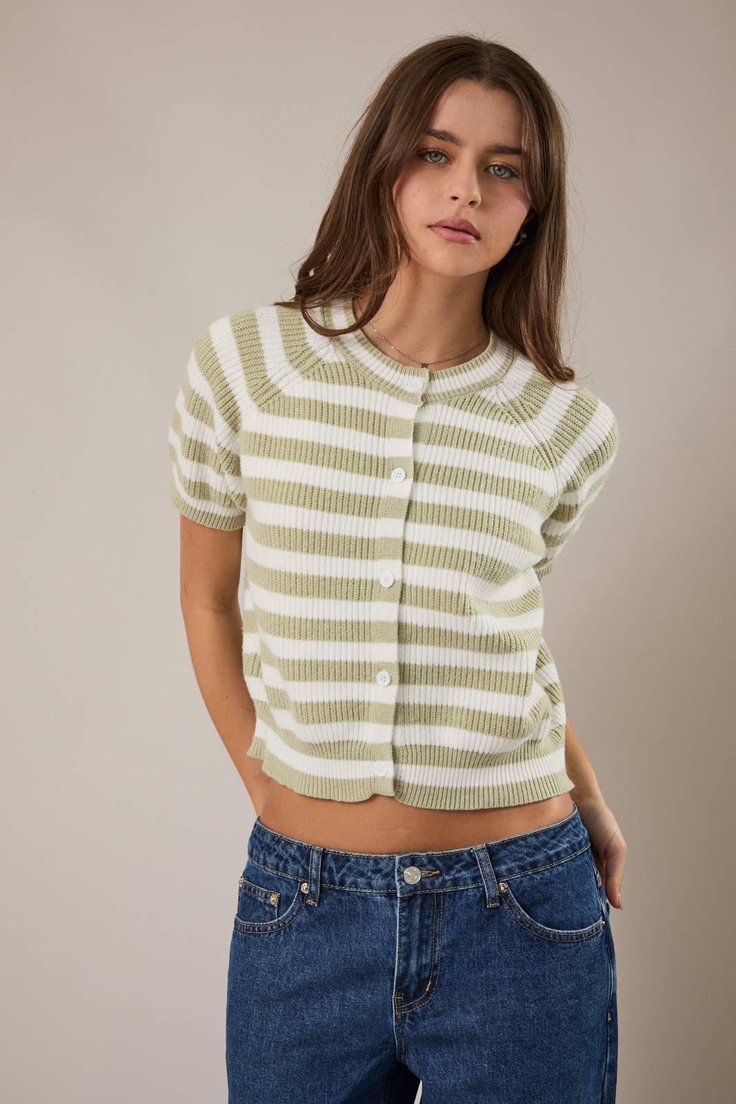 RAGLAN SHORT SLEEVE CREW NECK SWEATER: SAGE-WHITE STRIPE