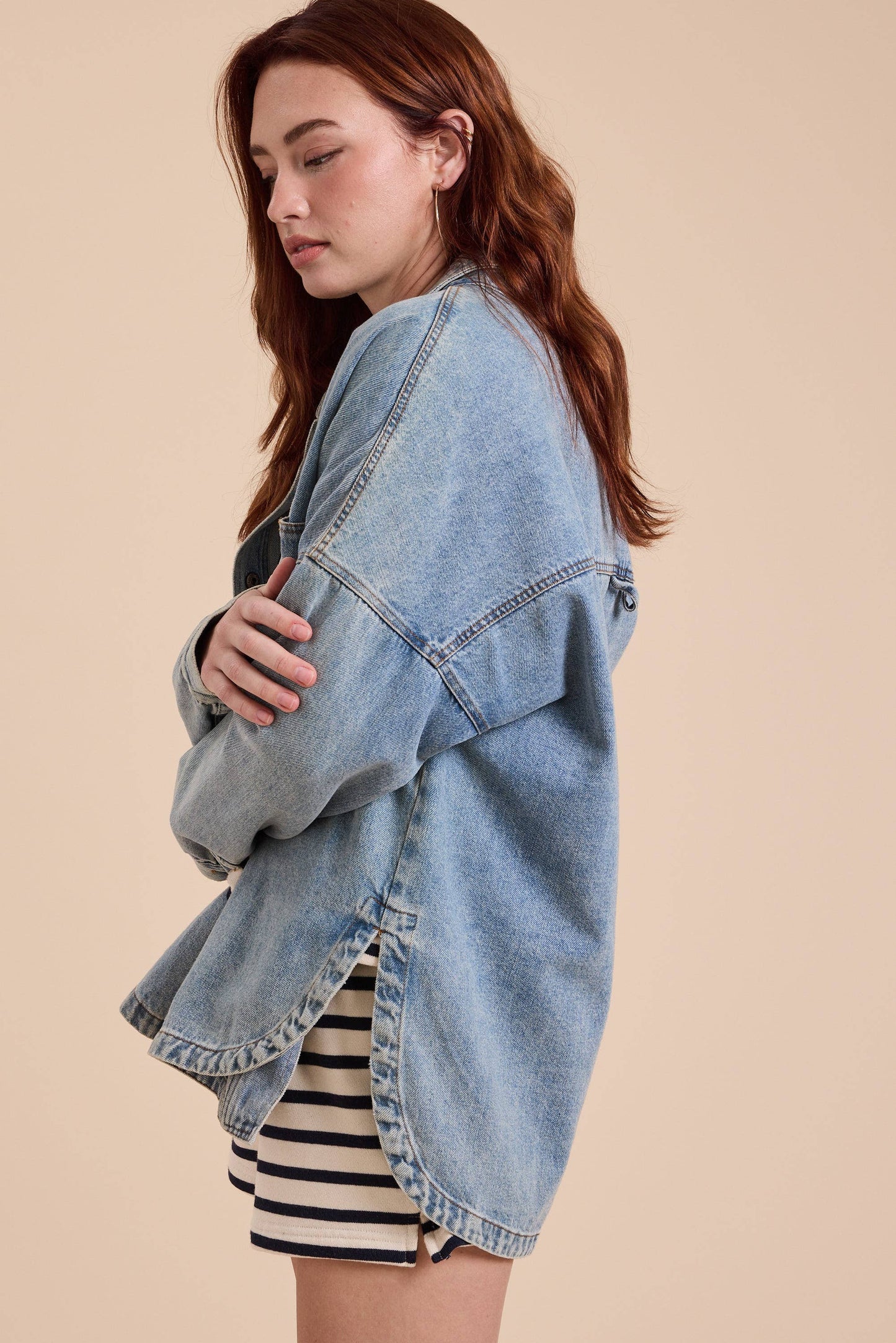 WASHED SNAP BUTTON DENIM SHACKET: DENIM