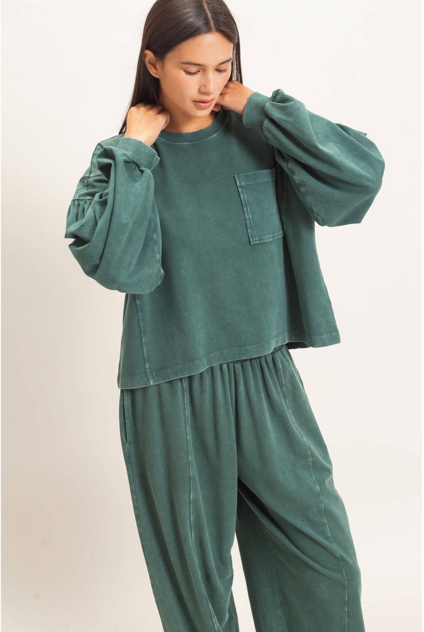 Mineral Wash Puff Long Sleeve Boxy Top: DARK GREEN