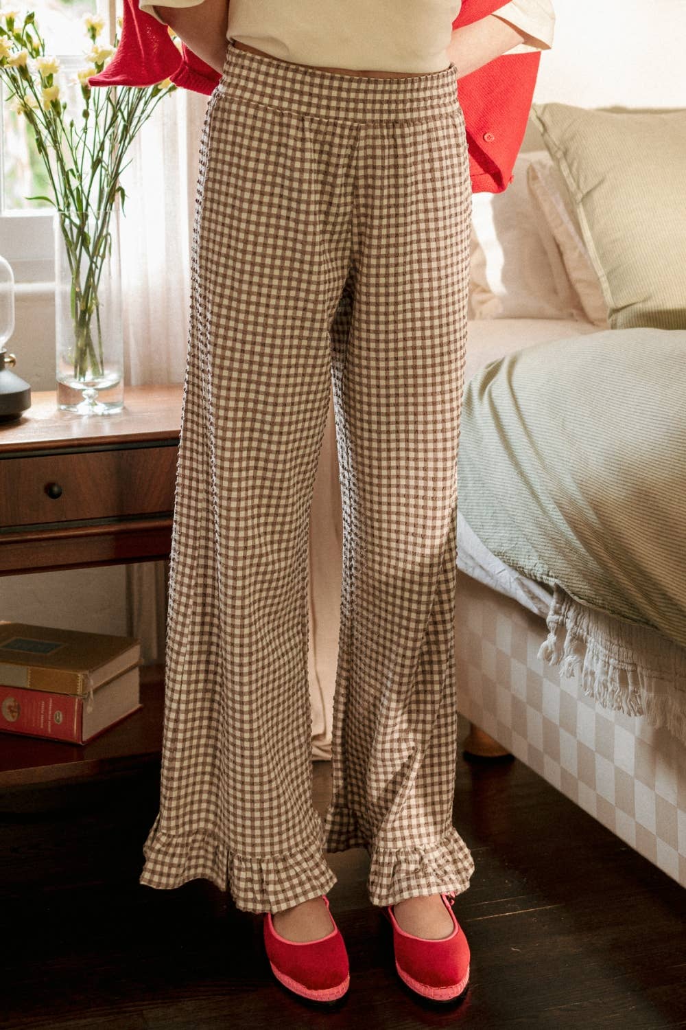 Crinkled Gingham Printed Pants W/ Ruffle Hem: Brown