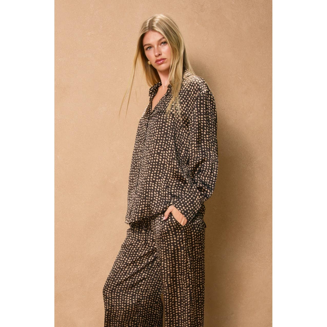 Smoke and Sand Collared Shirt: UMBER/TAUPE