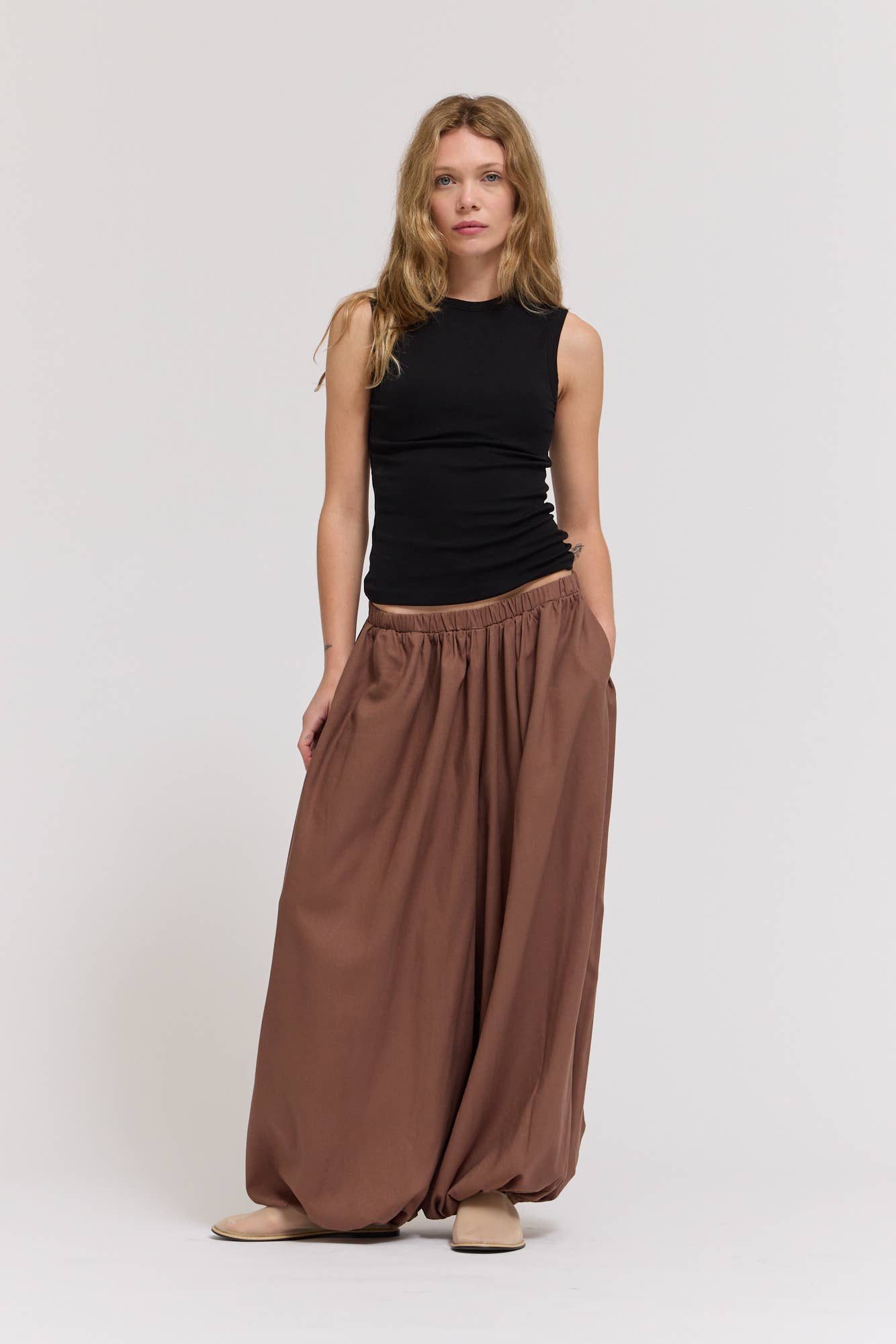 SHEER TANK TOP: Black