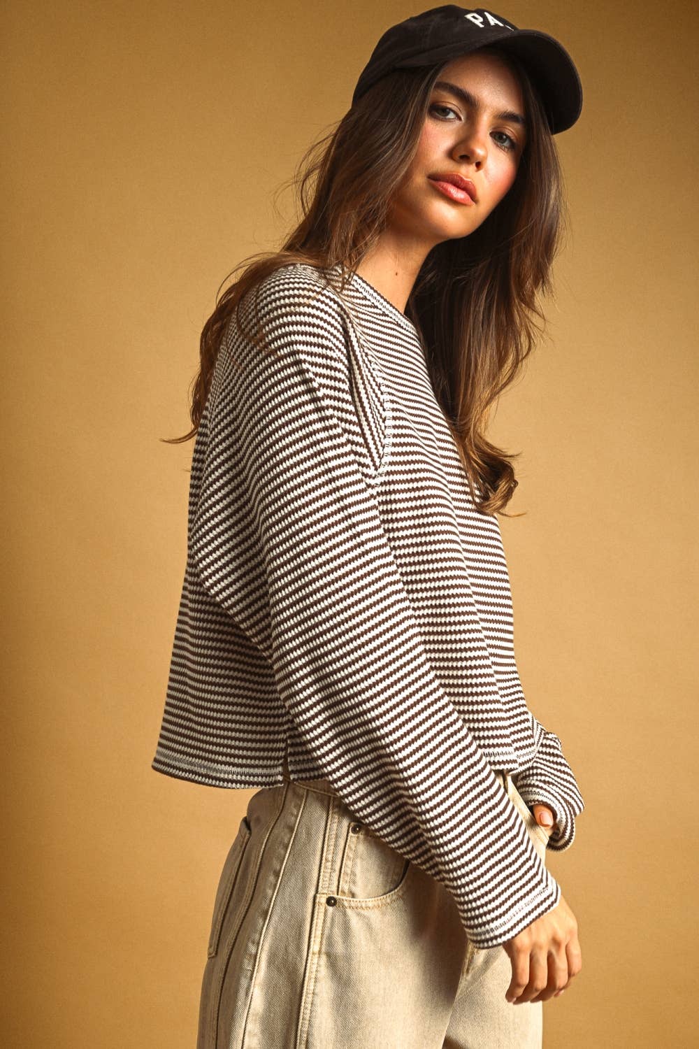 STRIPED WAFFLE FABRIC LONG SLEEVE TOP: BROWN