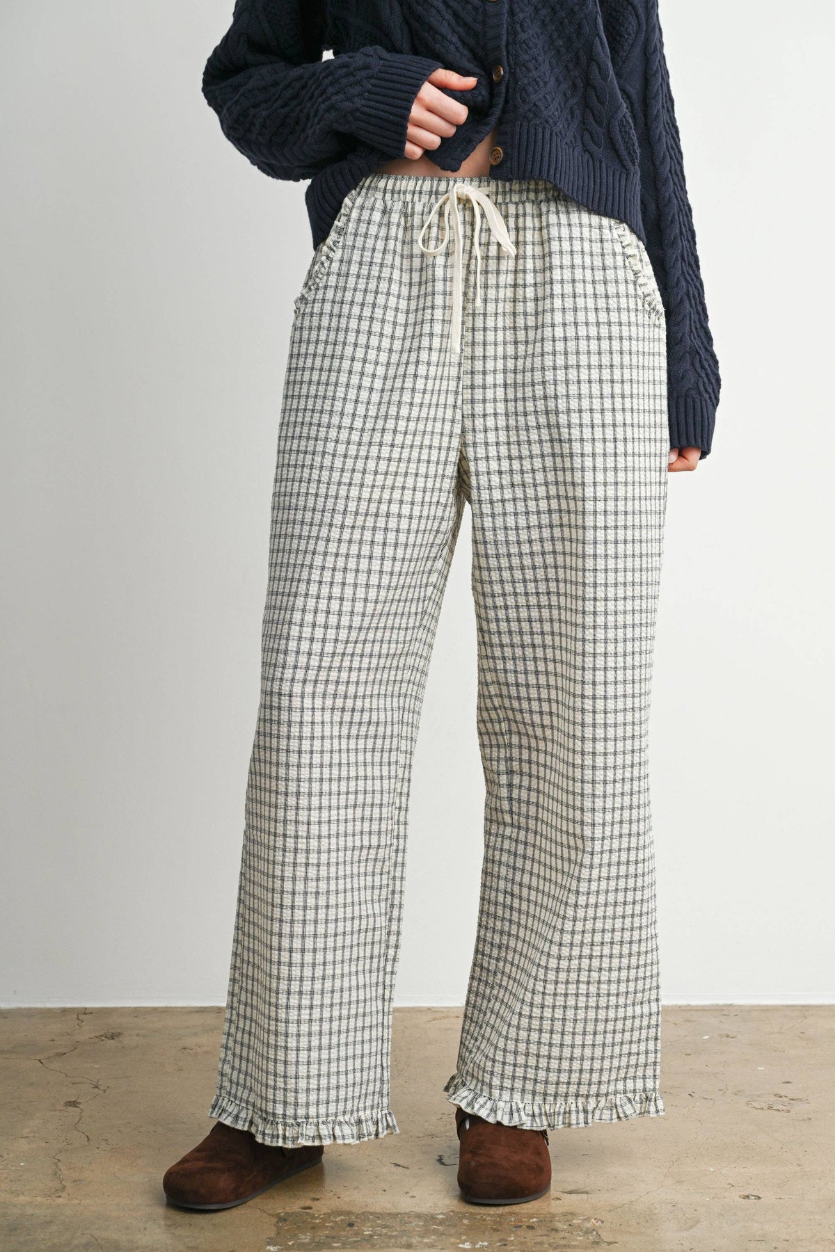 Gingham Drawstring Wide Leg Pants: IVORY