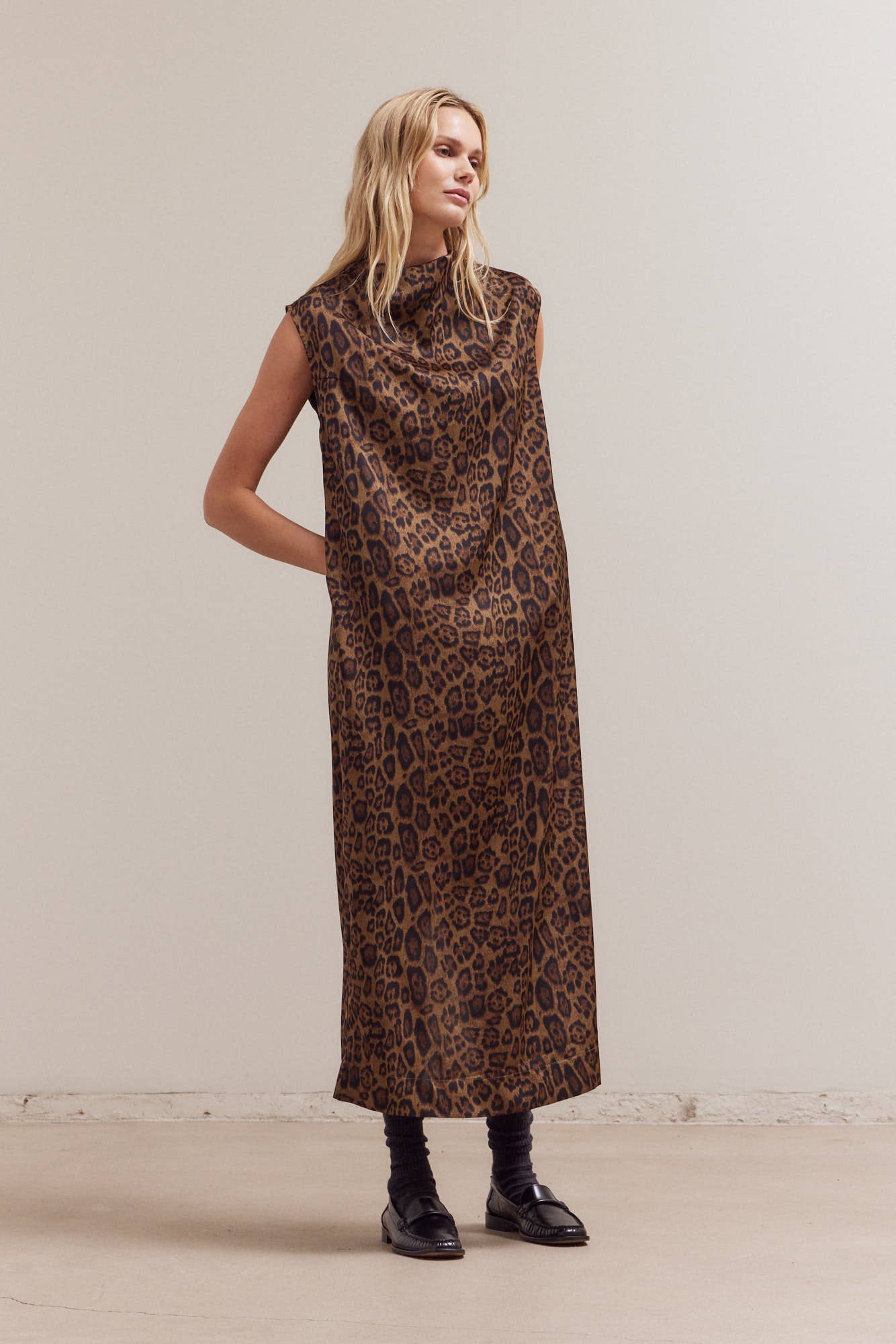  LEOPARD MOCK NECK DRESS: TAPENADE