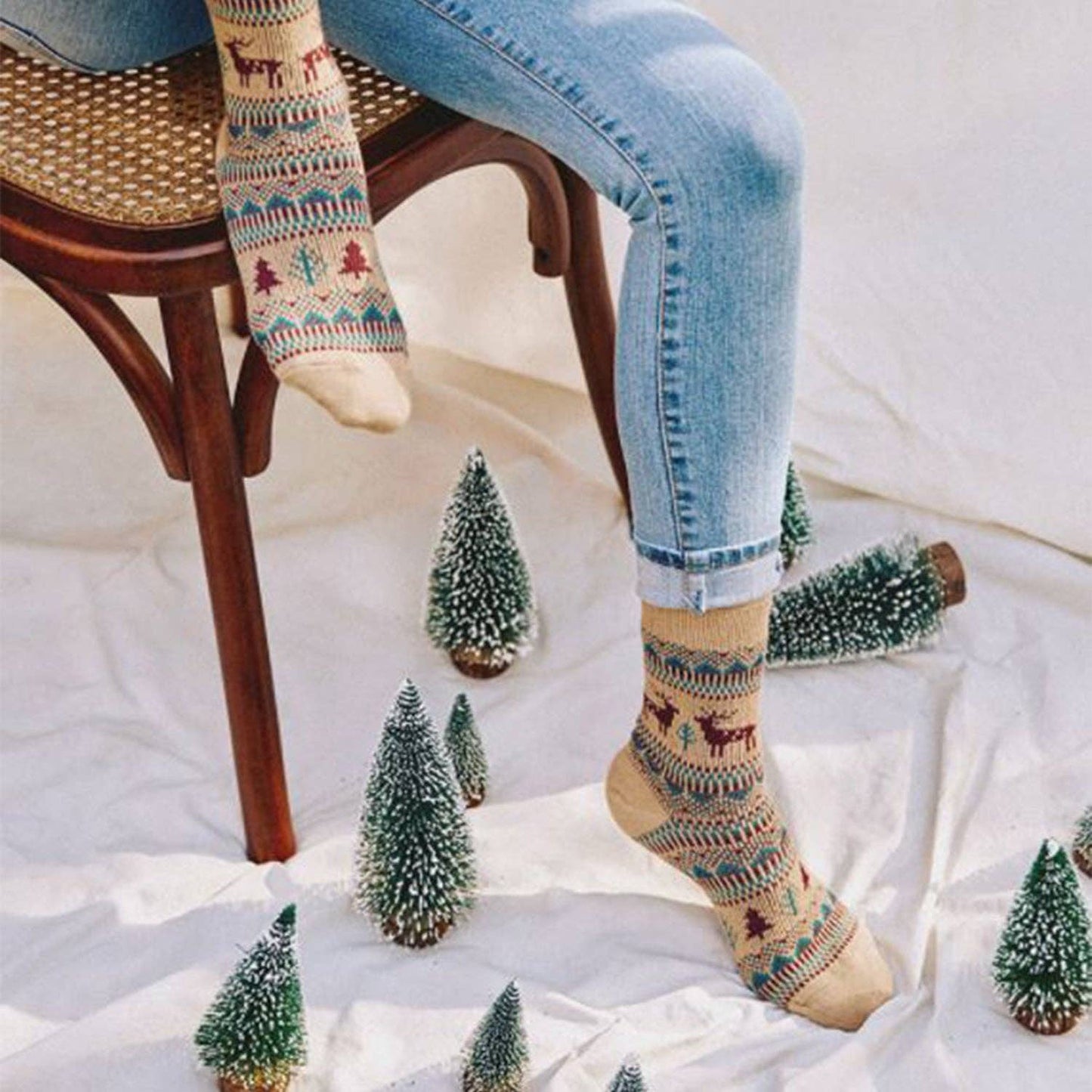 Women's Crew Winter Nordic Deer Jacquard Socks