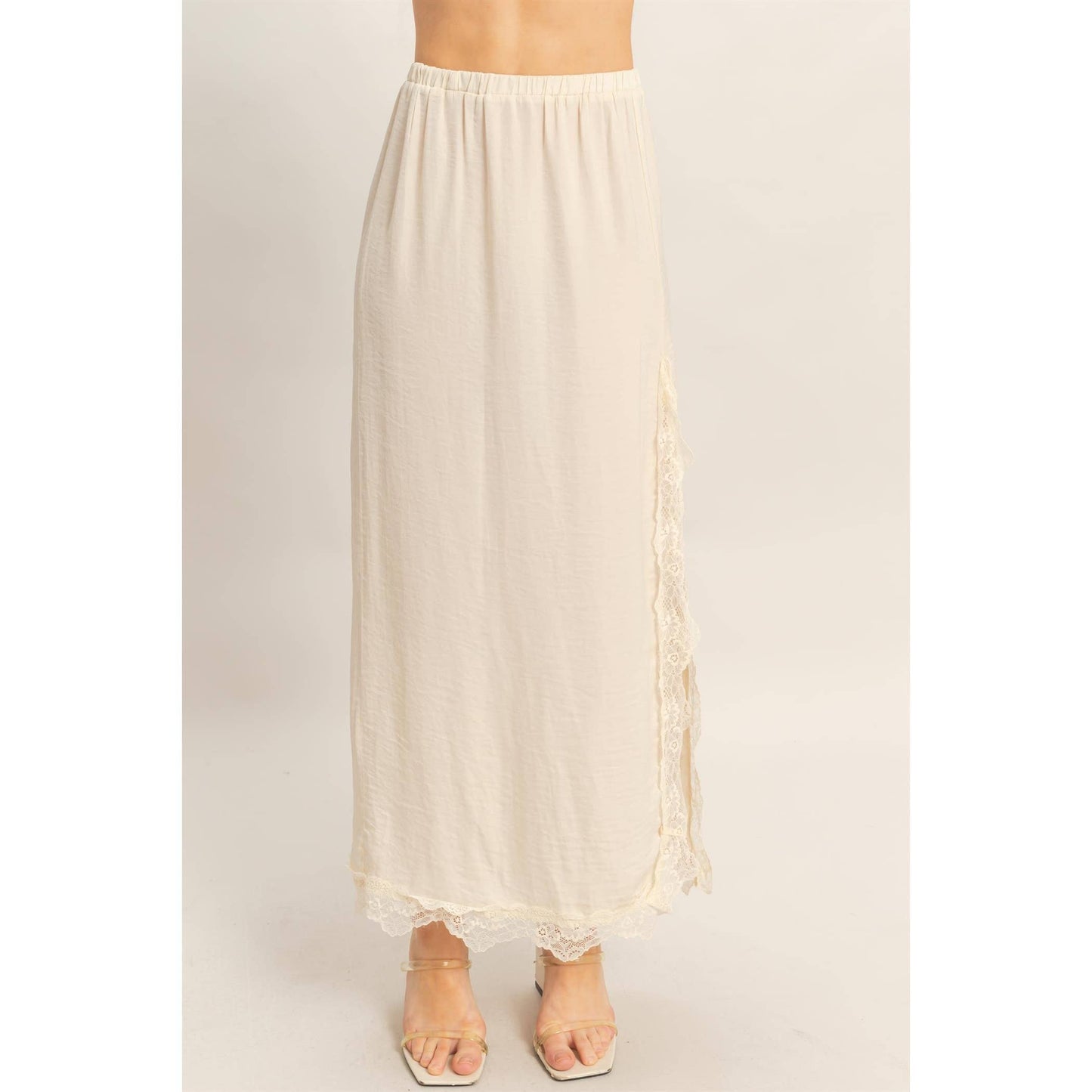 Skirt With Front Slit And Lace Hem: IVORY